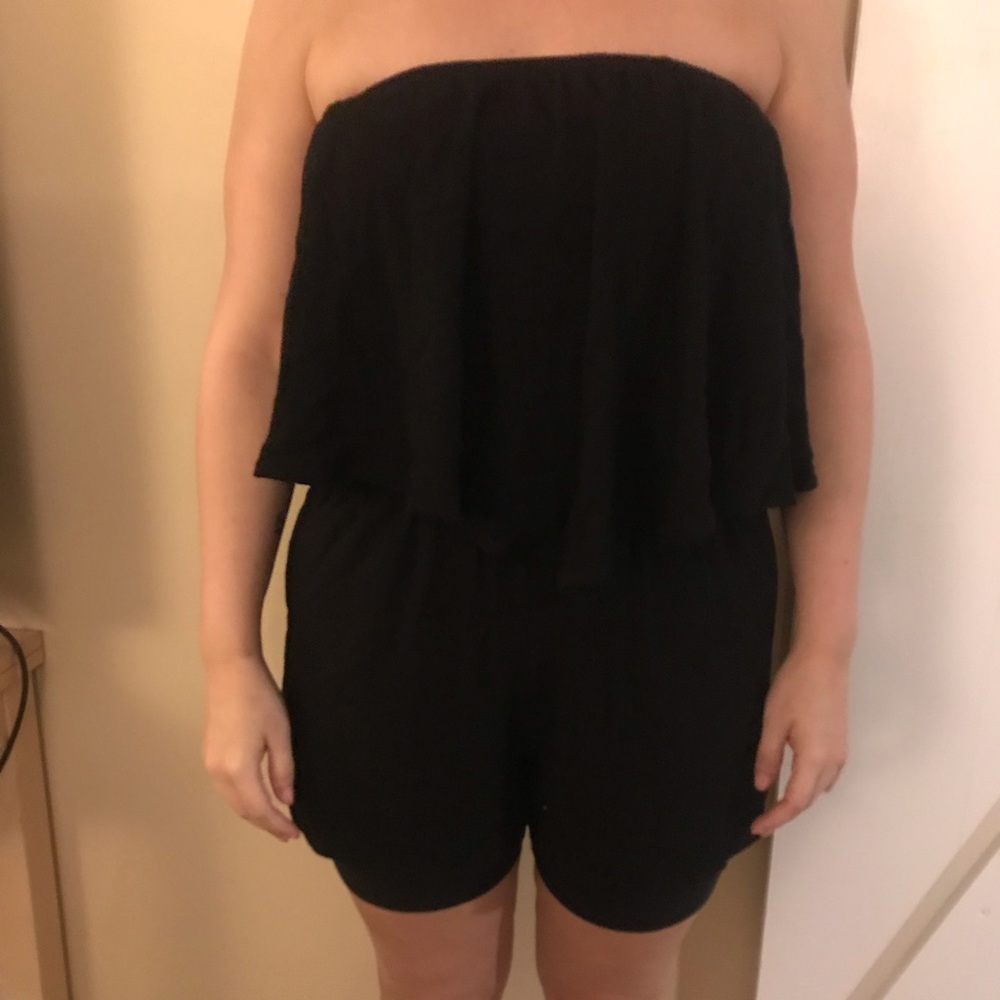 Strapless romper